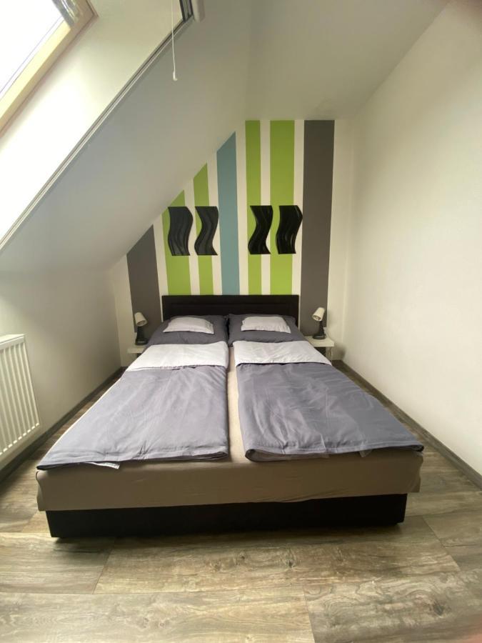 Appartement Lexi Family Apartman à Hajdúszoboszló Extérieur photo